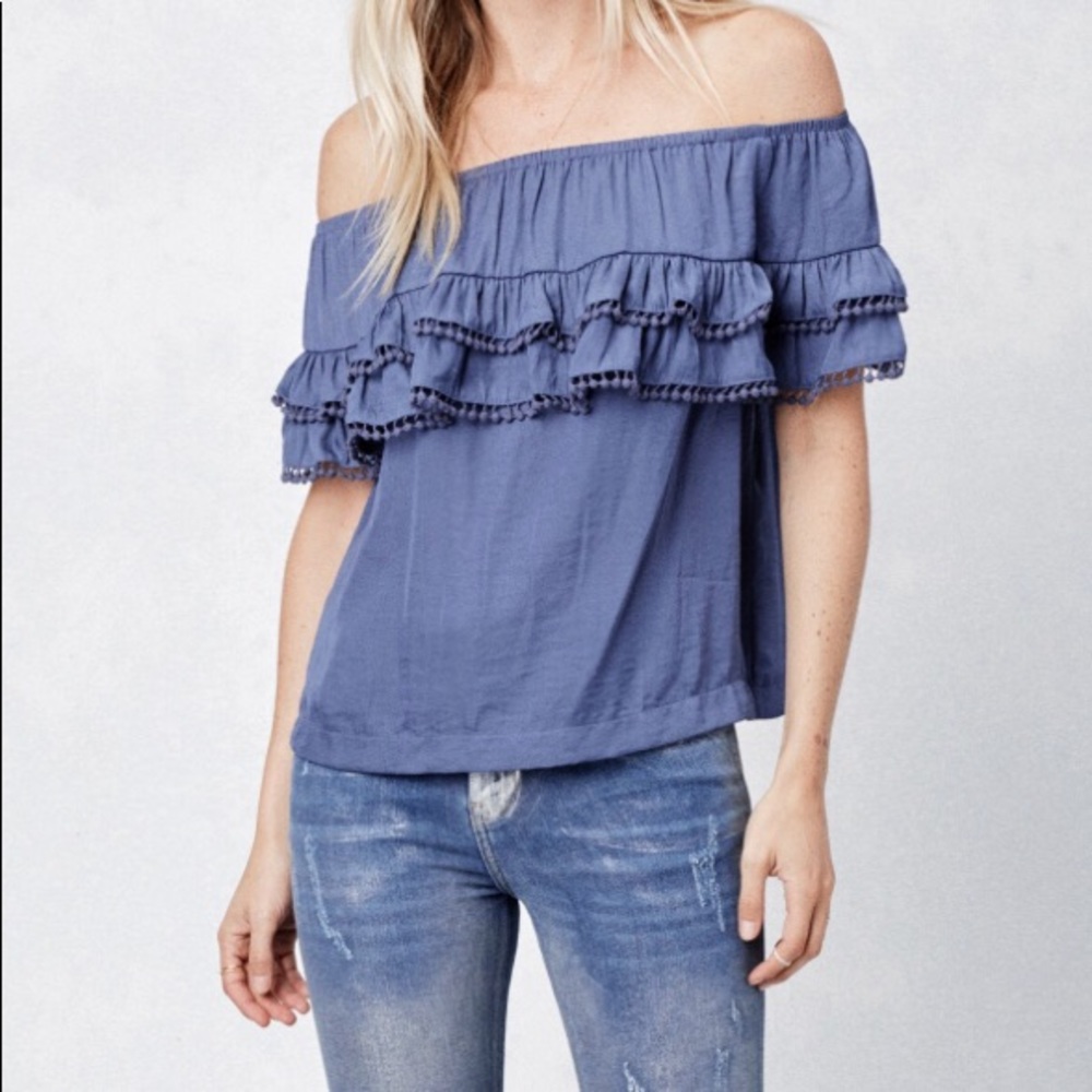 NWT Lovestitch off the shoulder Anastasia blouse
